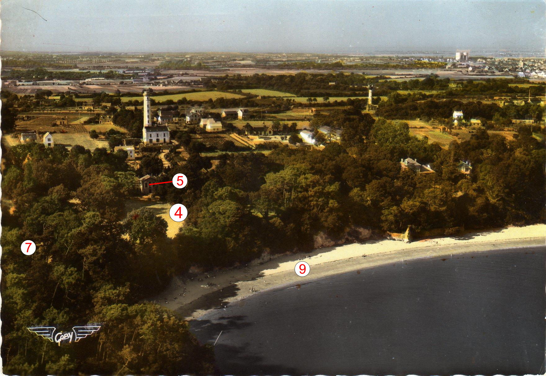 VillaNellyVillaVueAerMarq